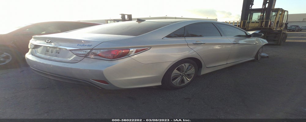 KMHEC4A44FA121604 2015 HYUNDAI SONATA HYBRID photo no. 4