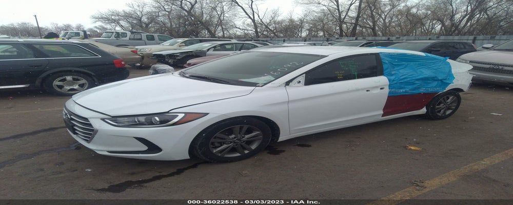 5NPD84LF6JH303029 2018 HYUNDAI ELANTRA photo no. 2