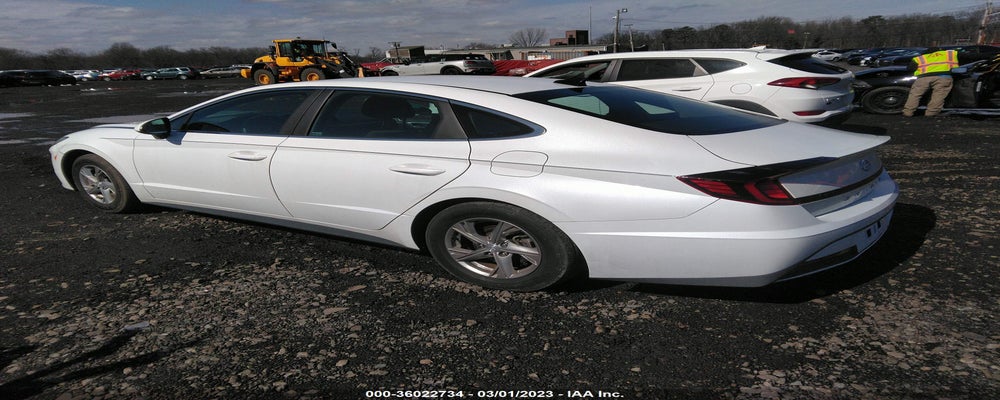 5NPEG4JA8MH110772 2021 HYUNDAI SONATA photo no. 3