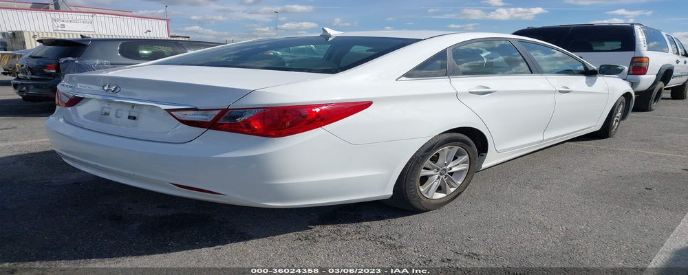 5NPEB4AC2BH201453 2011 HYUNDAI SONATA photo no. 4