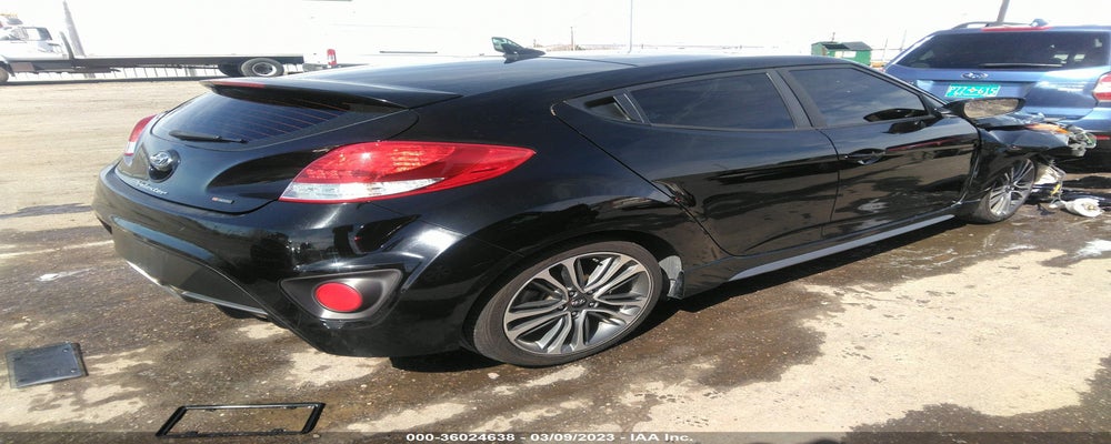KMHTC6AE3GU298009 2016 HYUNDAI VELOSTER photo no. 4