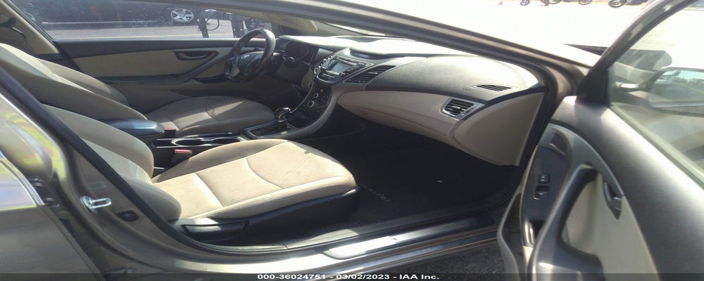 5NPDH4AEXGH673595 2016 HYUNDAI ELANTRA photo no. 5