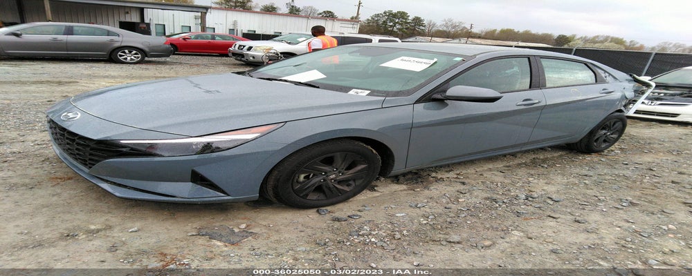 KMHLM4AGXPU437183 2023 HYUNDAI ELANTRA photo no. 2