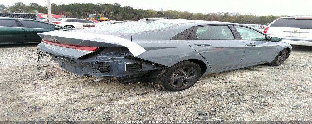 KMHLM4AGXPU437183 2023 HYUNDAI ELANTRA photo no. 4