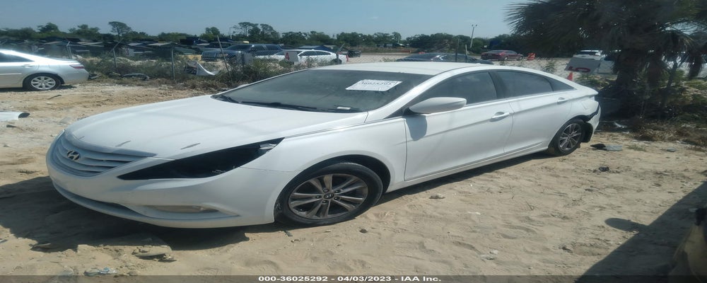 5NPEB4AC3DH684065 2013 HYUNDAI SONATA photo no. 2