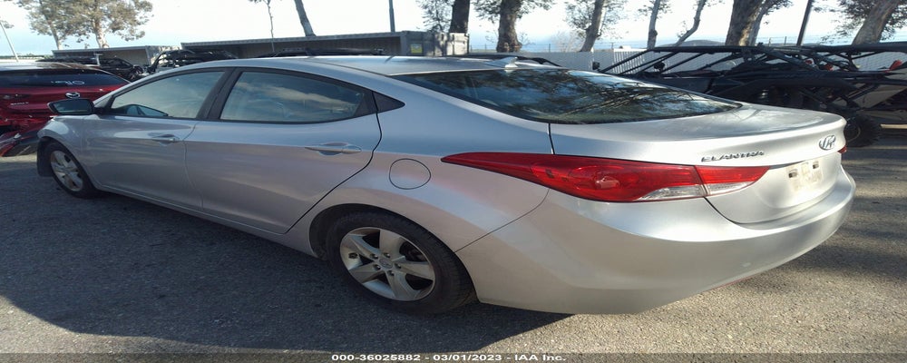 KMHDH4AE6DU717864 2013 HYUNDAI ELANTRA photo no. 3