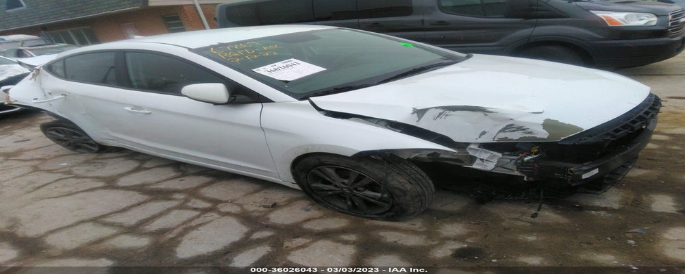 5NPD84LF0JH254832 2018 HYUNDAI ELANTRA photo no. 11