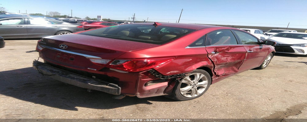 5NPEC4AC3DH685505 2013 HYUNDAI SONATA photo no. 4