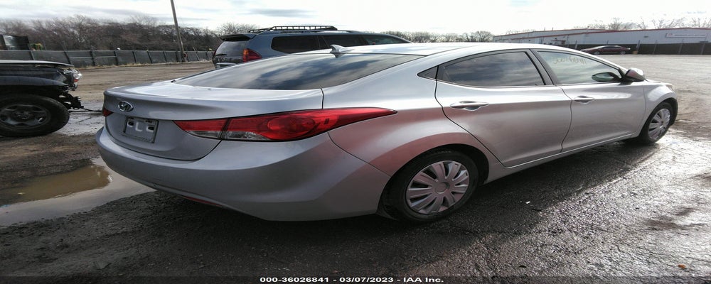 KMHDH4AE7CU378370 2012 HYUNDAI ELANTRA photo no. 4