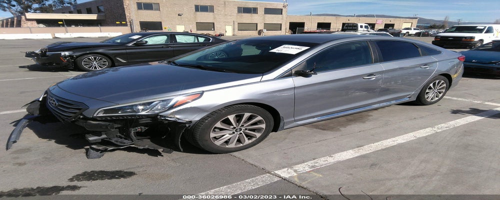 5NPE34AF0GH366769 2016 HYUNDAI SONATA photo no. 2