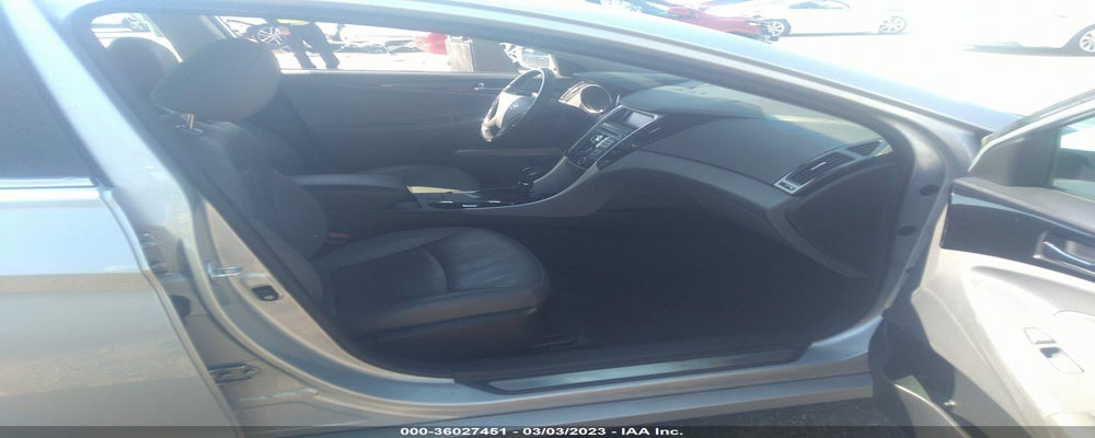 5NPEC4AC3BH300652 2011 HYUNDAI SONATA photo no. 5