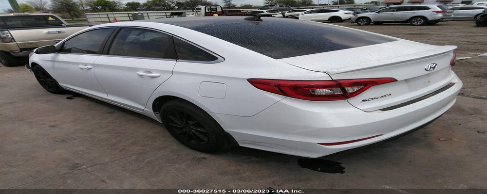 5NPE24AF1FH218907 2015 HYUNDAI SONATA photo no. 3