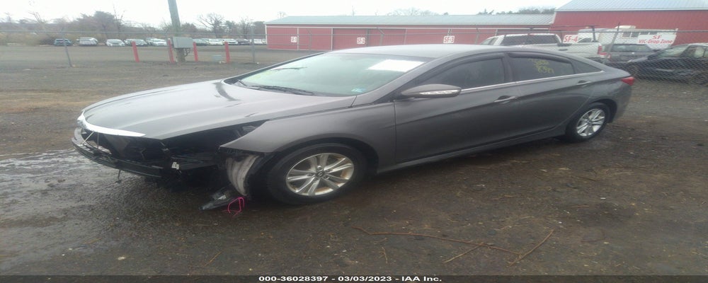5NPEB4AC7EH917558 2014 HYUNDAI SONATA photo no. 2