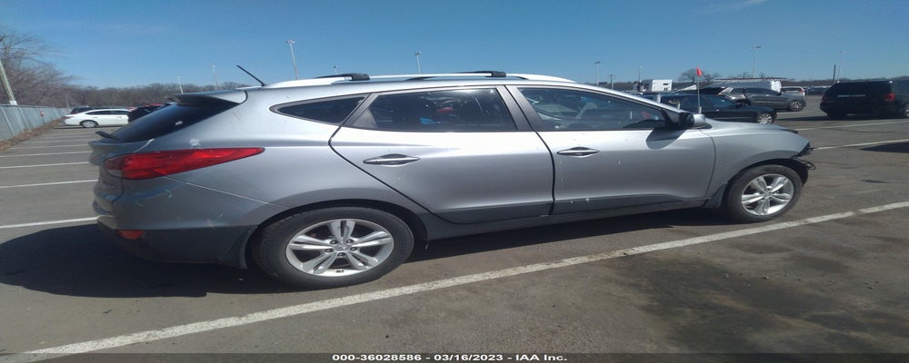 KM8JU3AC7BU201050 2011 HYUNDAI TUCSON photo no. 4