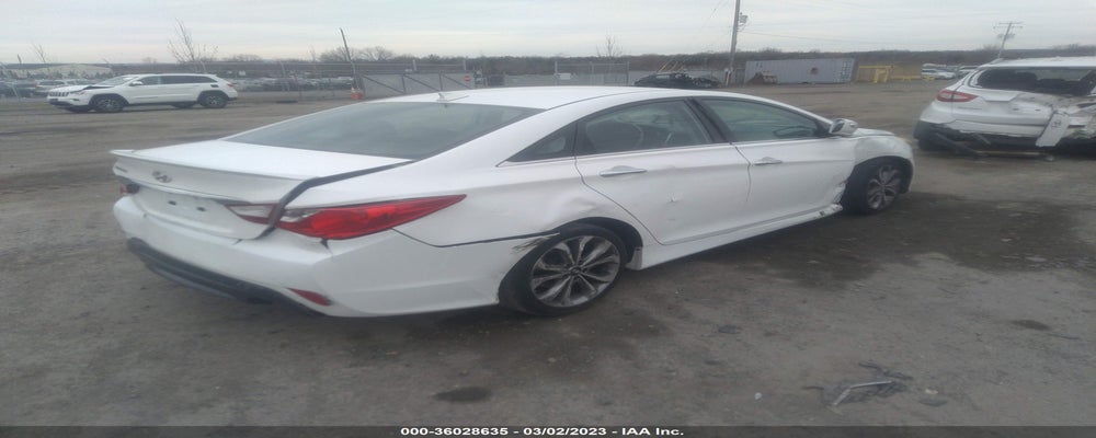 5NPEC4AC2EH827456 2014 HYUNDAI SONATA photo no. 4