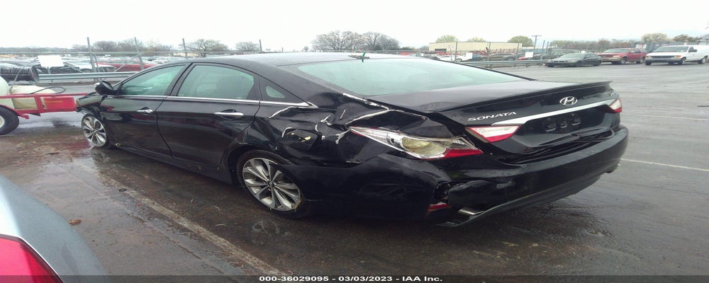 5NPEC4AB8EH944448 2014 HYUNDAI SONATA photo no. 3