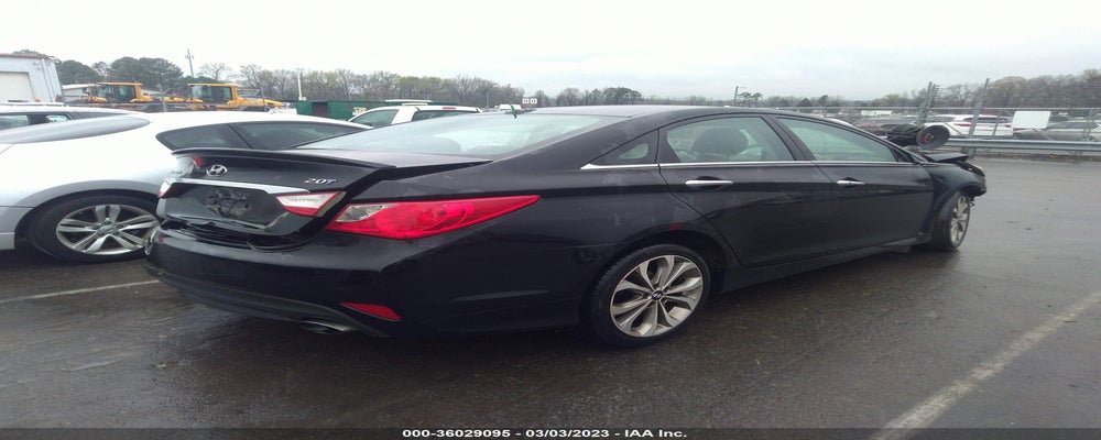 5NPEC4AB8EH944448 2014 HYUNDAI SONATA photo no. 4