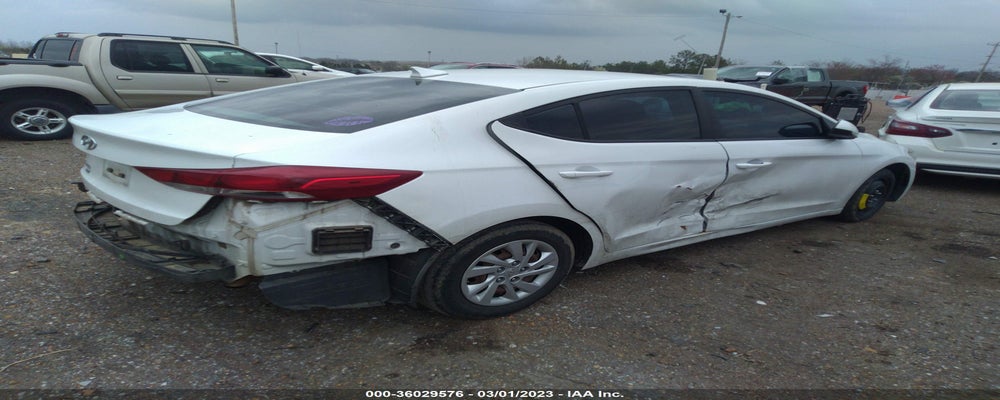 5NPD74LF3HH074094 2017 HYUNDAI ELANTRA photo no. 4