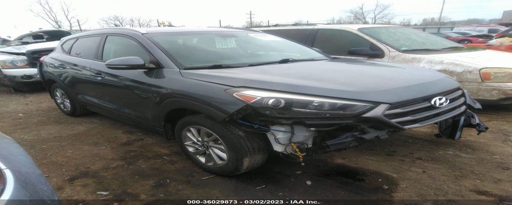KM8J33A22GU095348 2016 HYUNDAI TUCSON photo no. 2