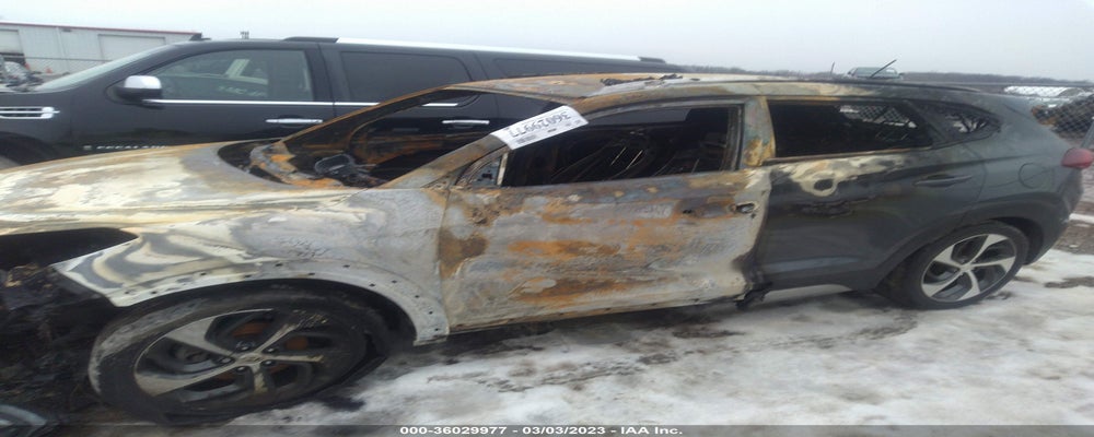KM8J3CA23HU342684 2017 HYUNDAI TUCSON photo no. 6