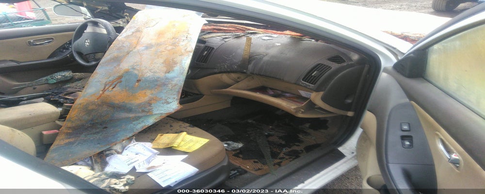 KMHDU4AD8AU187296 2010 HYUNDAI ELANTRA photo no. 5