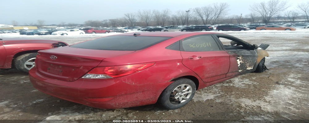 KMHCT4AEXDU482279 2013 HYUNDAI ACCENT photo no. 4