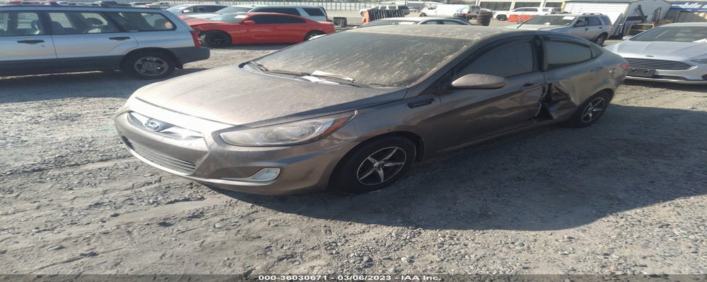 KMHCT4AE1DU409558 2013 HYUNDAI ACCENT photo no. 2
