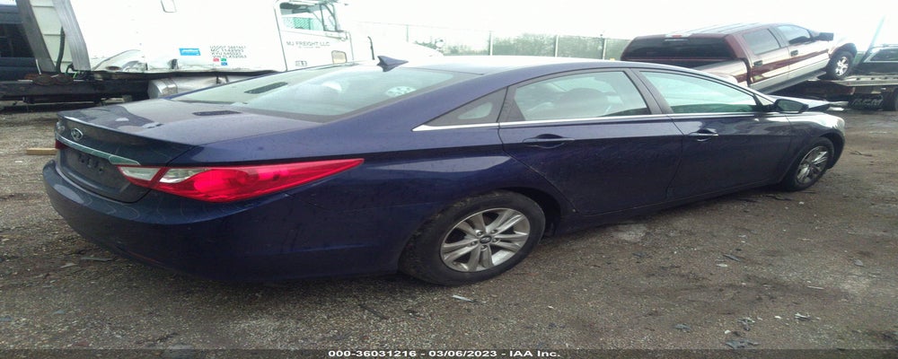 5NPEB4AC5BH118017 2011 HYUNDAI SONATA photo no. 4