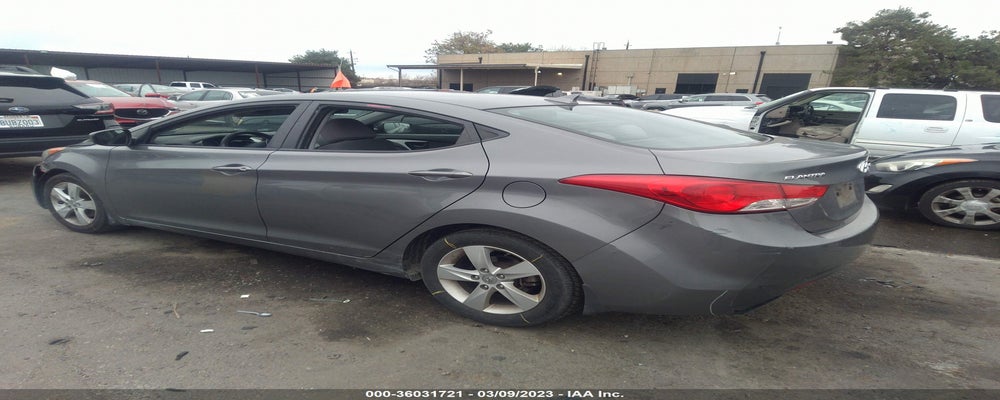 5NPDH4AE5DH413942 2013 HYUNDAI ELANTRA photo no. 3