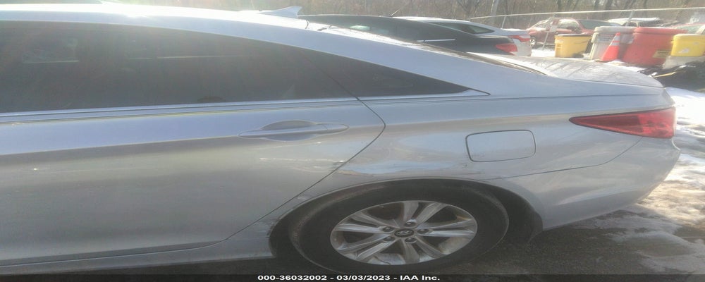 5NPEB4ACXBH251131 2011 HYUNDAI SONATA photo no. 6