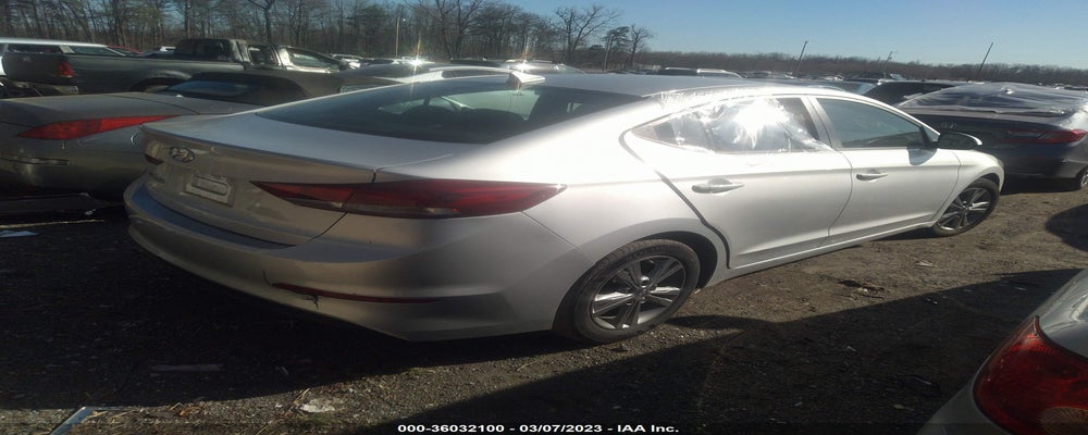 KMHD84LF1HU201374 2017 HYUNDAI ELANTRA photo no. 4