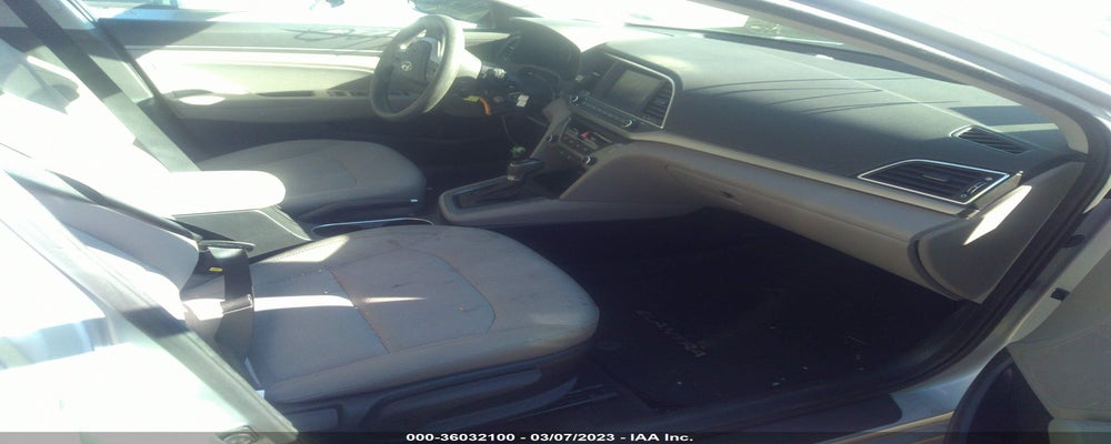 KMHD84LF1HU201374 2017 HYUNDAI ELANTRA photo no. 5