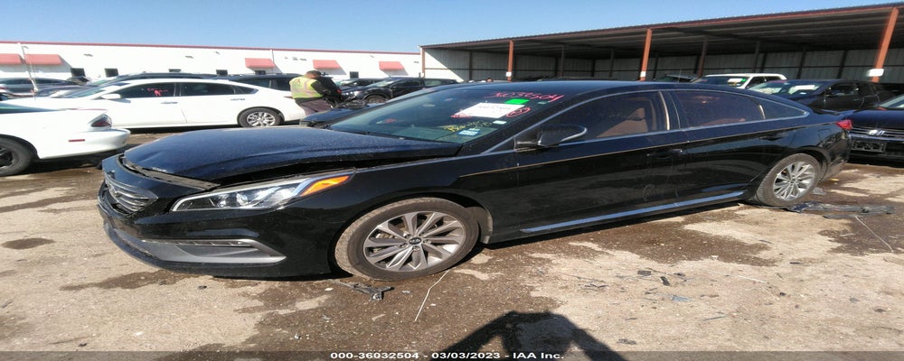 5NPE34AF2HH512364 2017 HYUNDAI SONATA photo no. 2