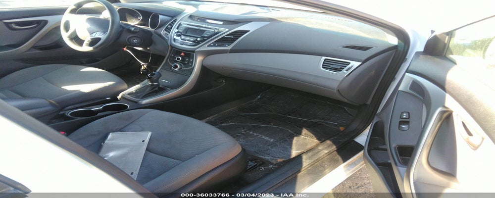 5NPDH4AE9GH746536 2016 HYUNDAI ELANTRA photo no. 5