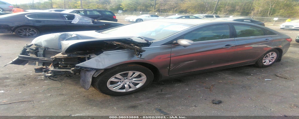 5NPEB4AC5BH242465 2011 HYUNDAI SONATA photo no. 2