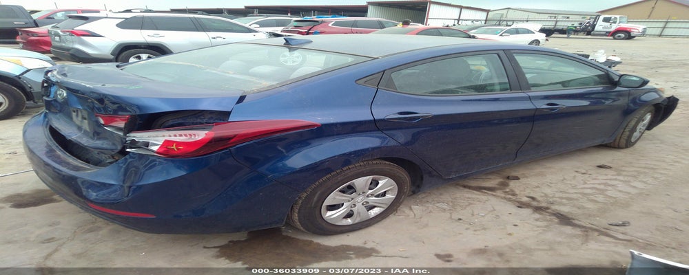 5NPDH4AE8GH754191 2016 HYUNDAI ELANTRA photo no. 4