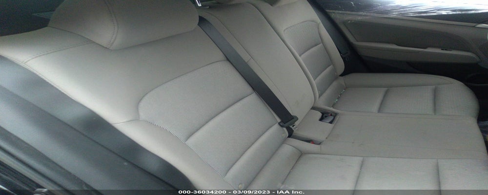 KMHD84LF0HU153639 2017 HYUNDAI ELANTRA photo no. 8