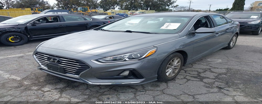 5NPE24AF7JH685645 2018 HYUNDAI SONATA photo no. 2