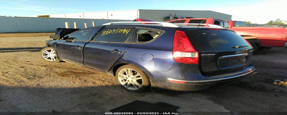 KMHDC8AE0BU092834 2011 HYUNDAI ELANTRA TOURING photo no. 3