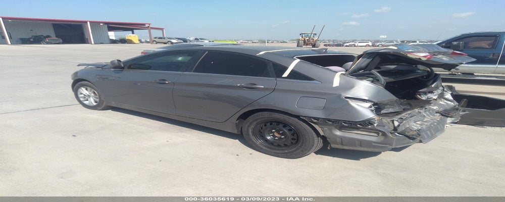 5NPEB4ACXDH804203 2013 HYUNDAI SONATA photo no. 3