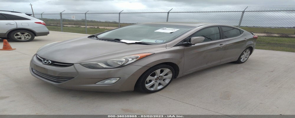 5NPDH4AE4DH188932 2013 HYUNDAI ELANTRA photo no. 2