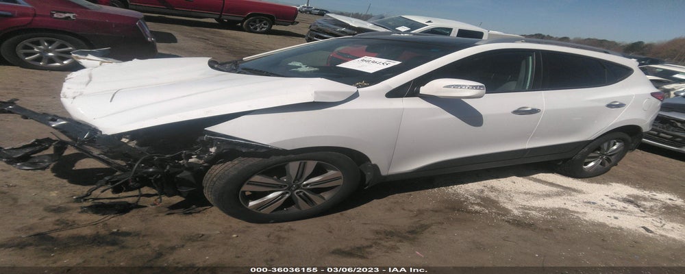 KM8JU3AG5FU087431 2015 HYUNDAI TUCSON photo no. 2