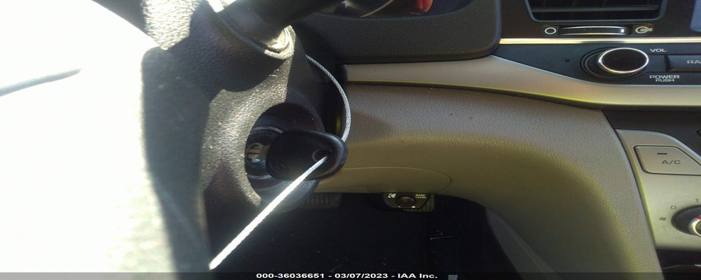 KMHD84LF2HU263009 2017 HYUNDAI ELANTRA photo no. 11