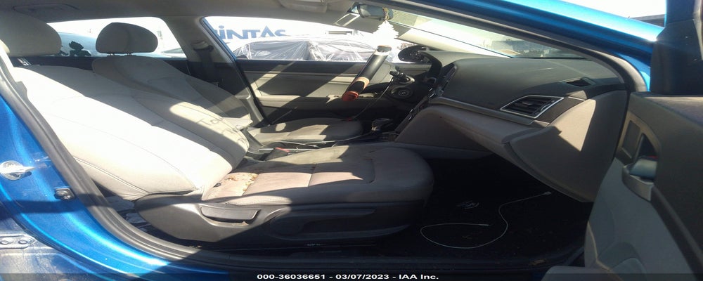 KMHD84LF2HU263009 2017 HYUNDAI ELANTRA photo no. 5