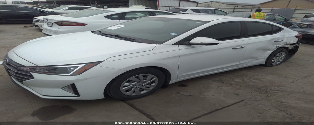 5NPD74LF0KH425762 2019 HYUNDAI ELANTRA photo no. 2