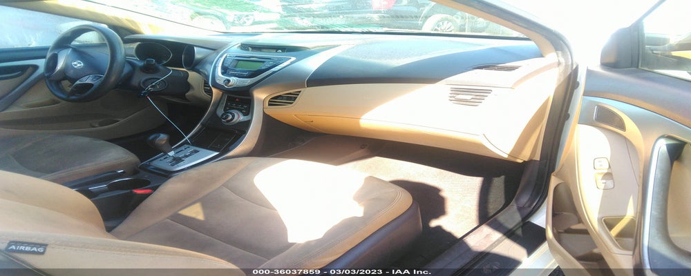 5NPDH4AEXCH139958 2012 HYUNDAI ELANTRA photo no. 5