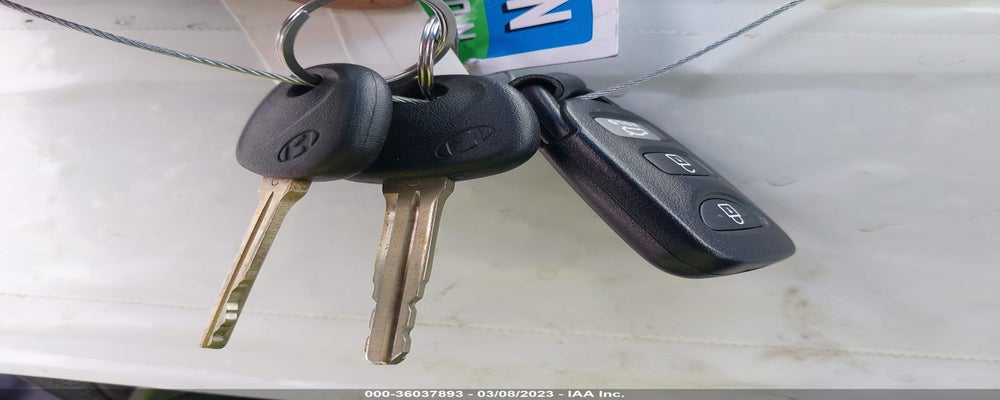 5NPDH4AE2GH689130 2016 HYUNDAI ELANTRA photo no. 11