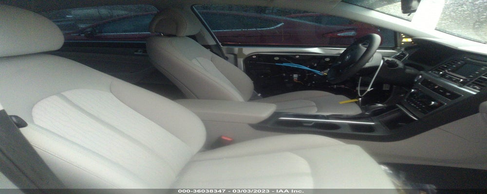 KMHE24L1XGA026052 2016 HYUNDAI SONATA photo no. 5