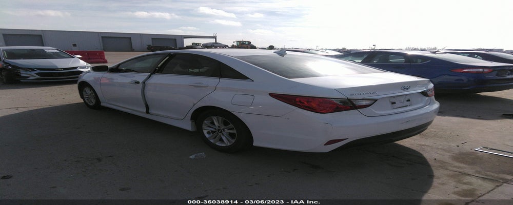 5NPEB4ACXEH843584 2014 HYUNDAI SONATA photo no. 3