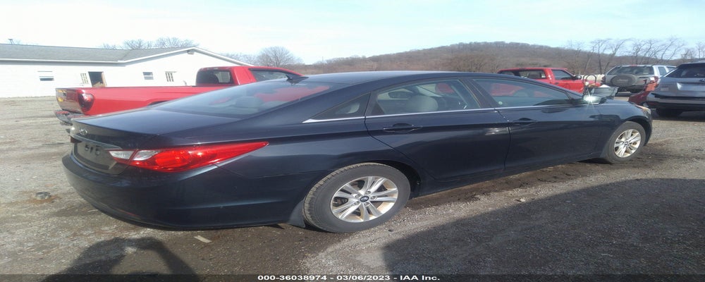 5NPEB4AC4BH216973 2011 HYUNDAI SONATA photo no. 4